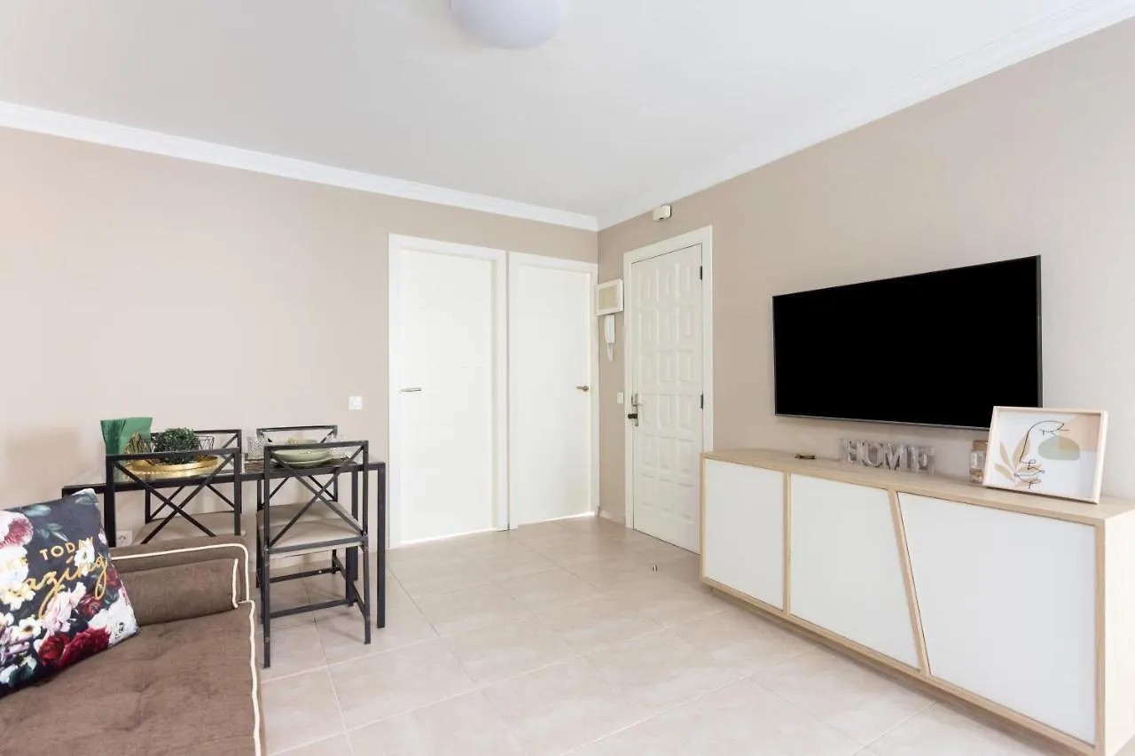 ארונה Casa Melo Melo By The Beach 0*,